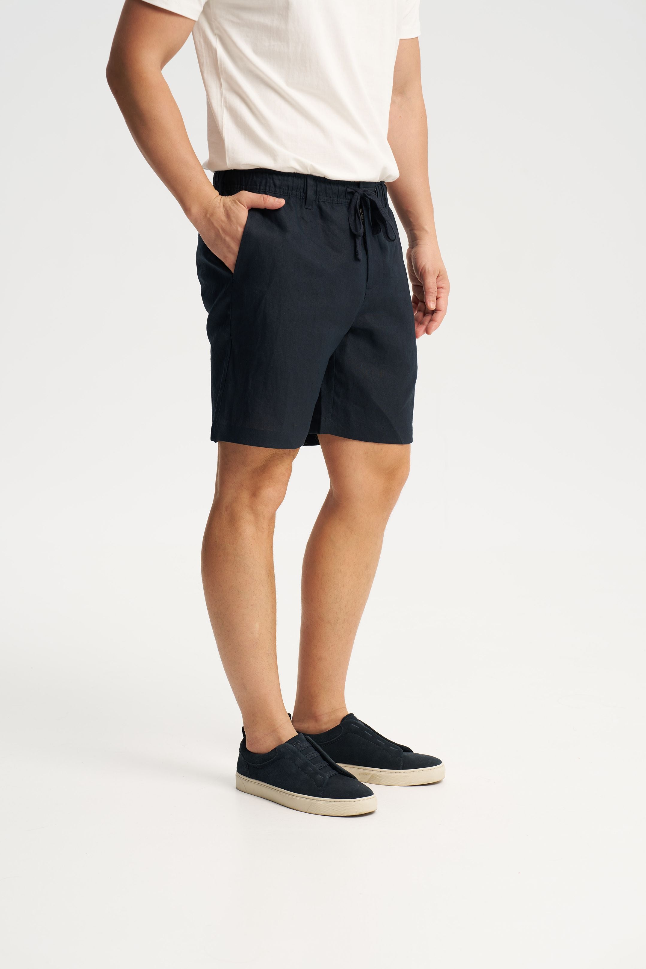Linen Shorts Navy