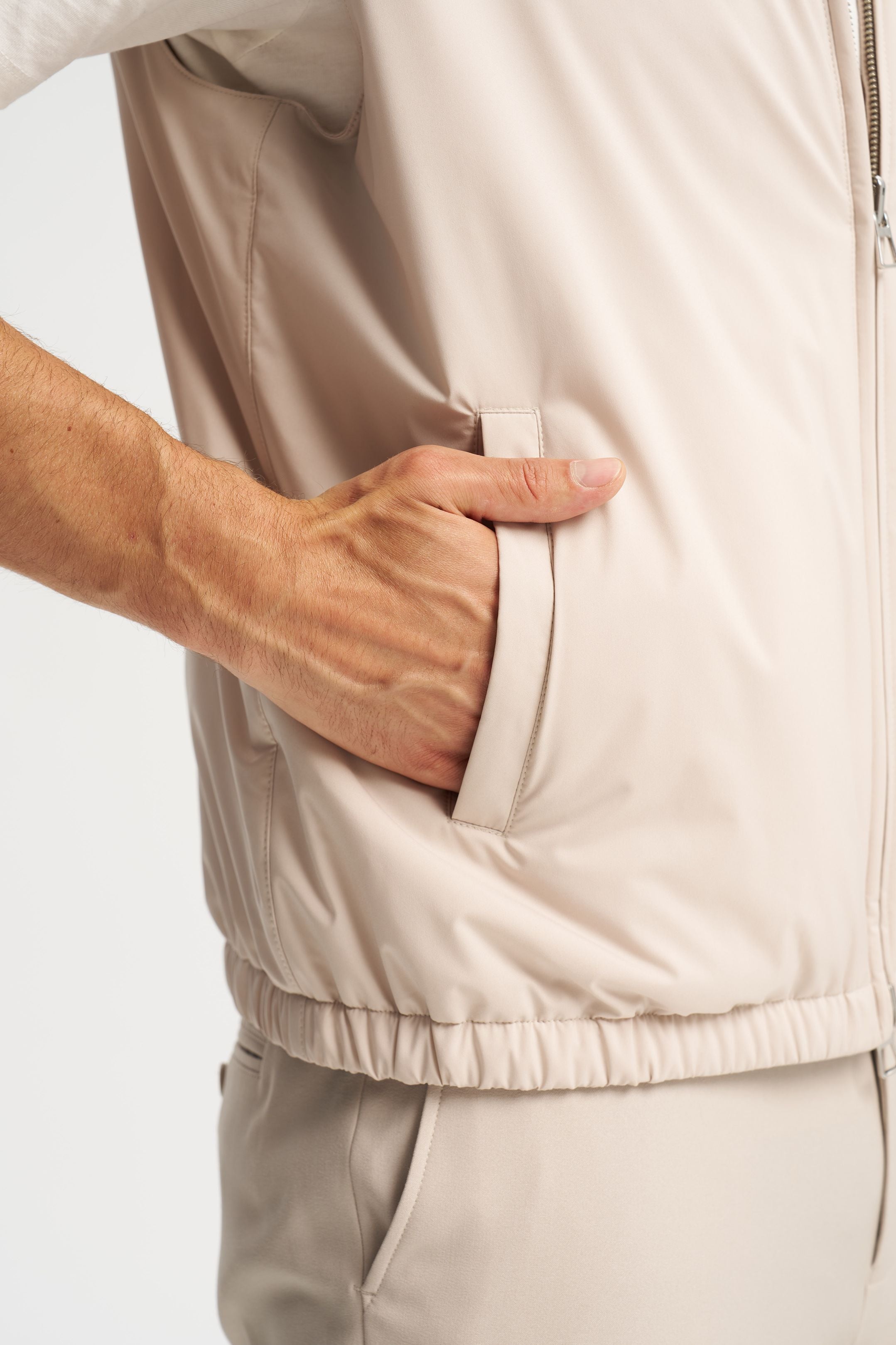 Como Reversible Vest Beige