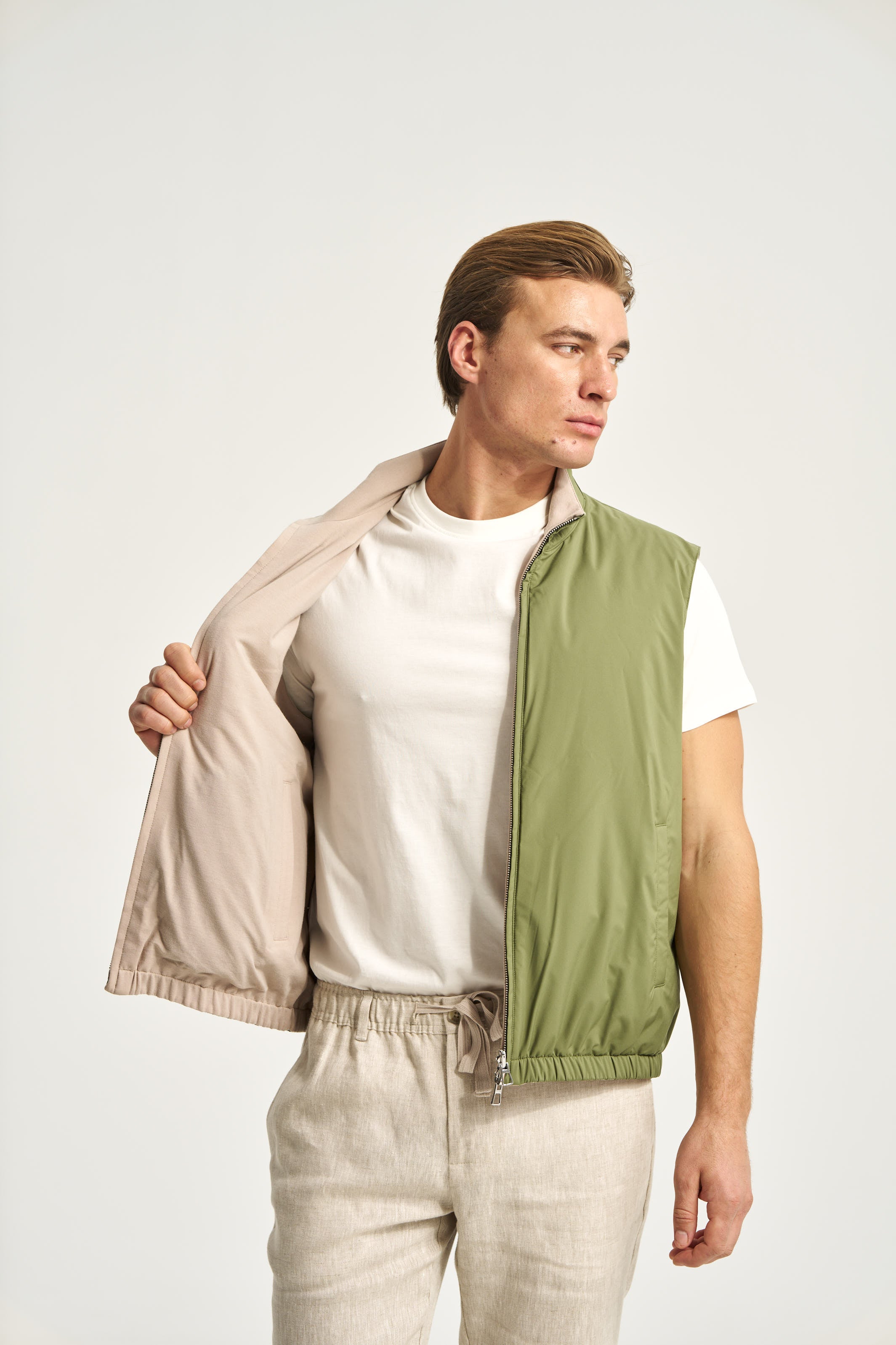 Como Reversible Vest Green