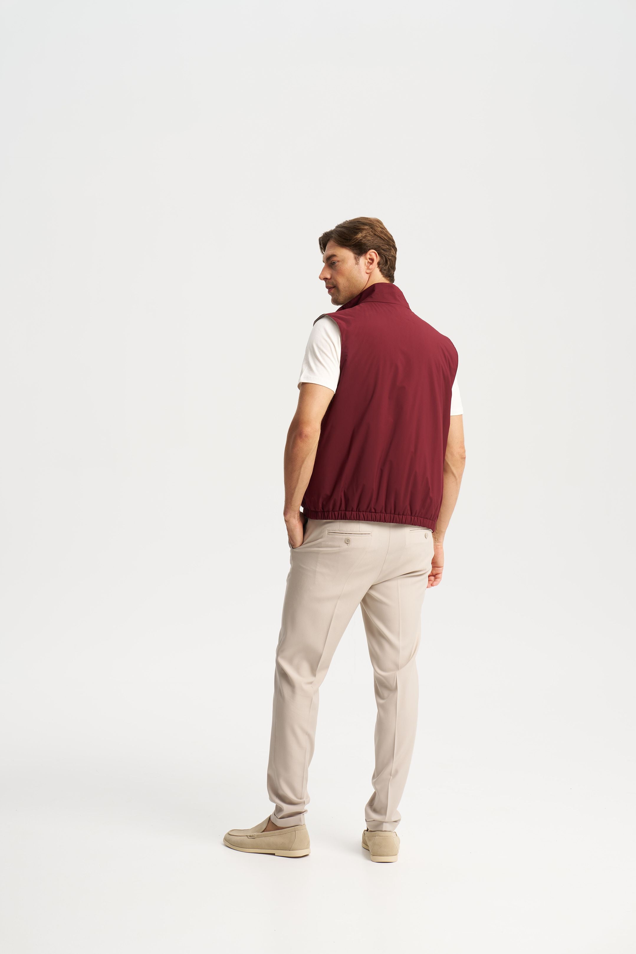 Como Reversible Vest Burgundy