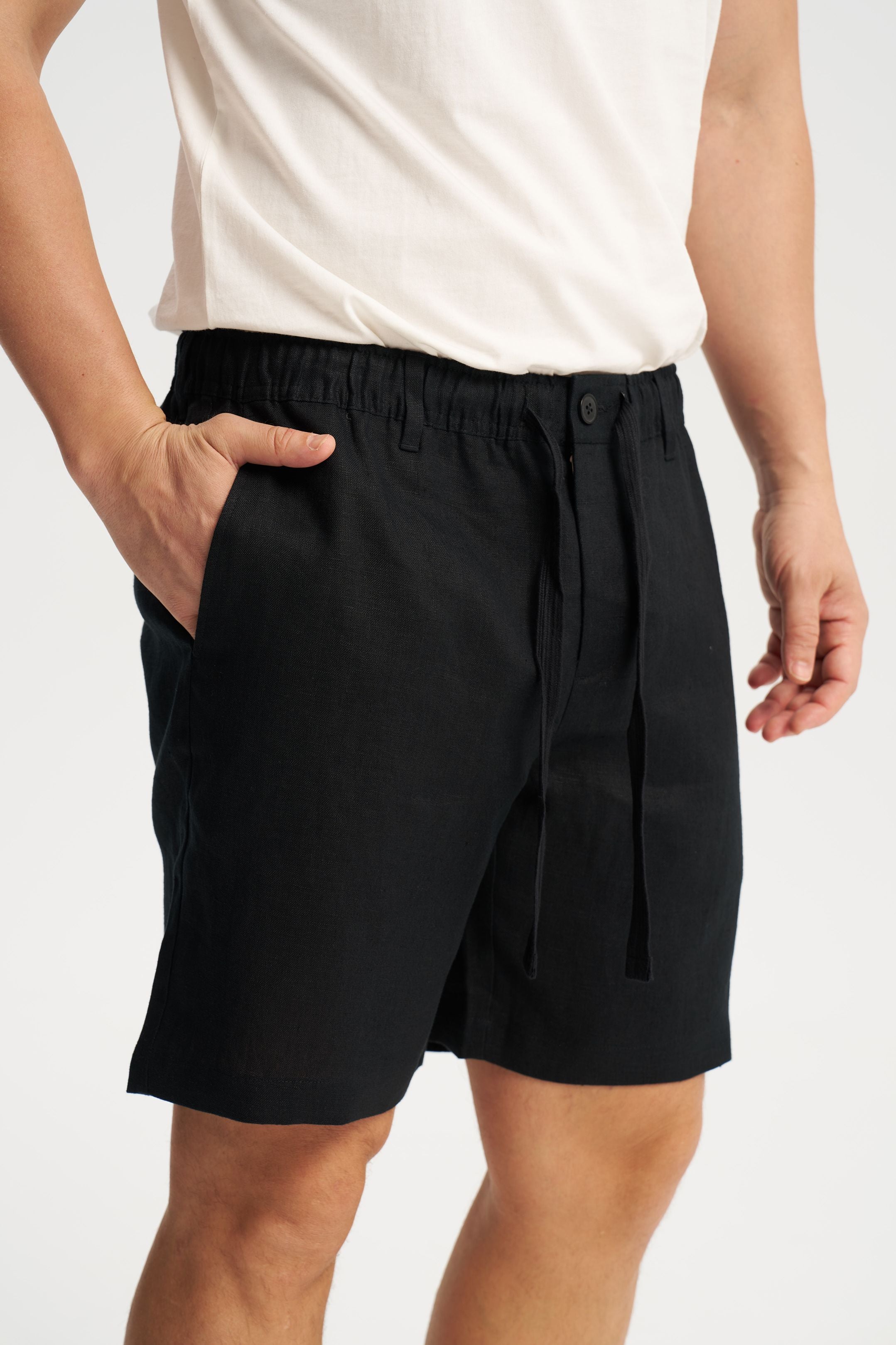 Linen Shorts Black