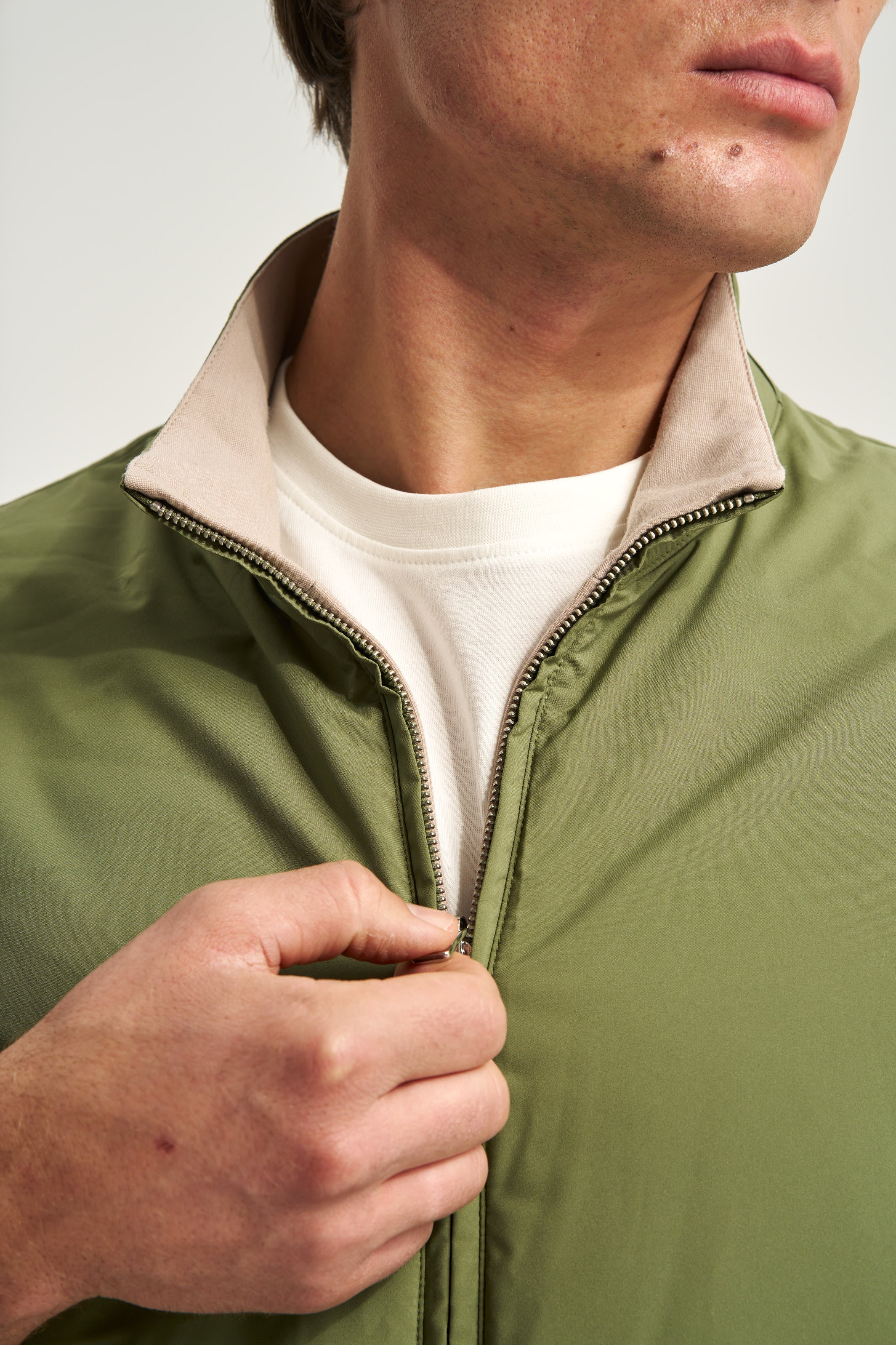 Como Reversible Vest Green